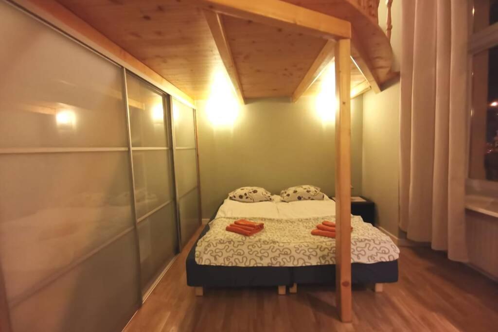 Bright&Comfy Apt -Few Min To Main Square Cracóvia Exterior foto
